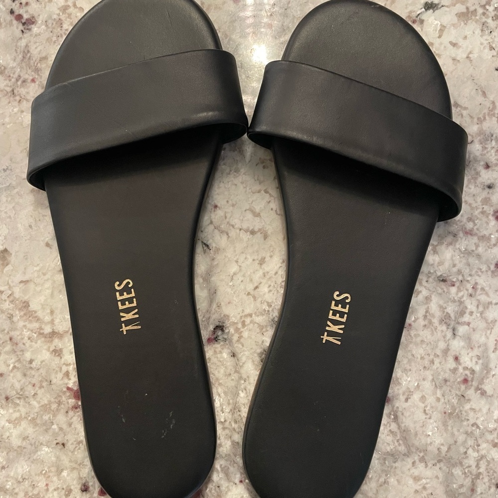 TKEES Women's Black Slide Sandals- Size 6